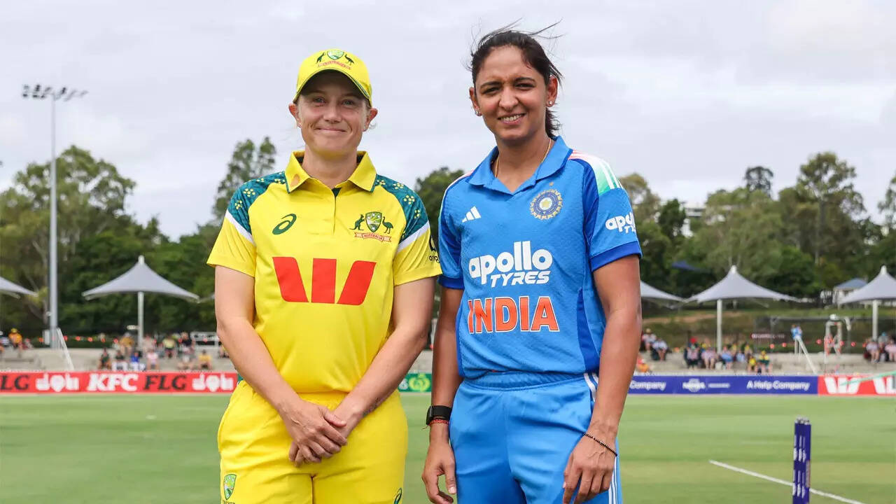 India Women 23/1 in 7.1 Overs | India Vs Australia Live Score, 1st Women ODI: India opt to bat against Australia