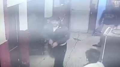 Video: CCTV shows inmates attacking policemen, fleeing juvenile home; two Pakistani nationals among three | India News