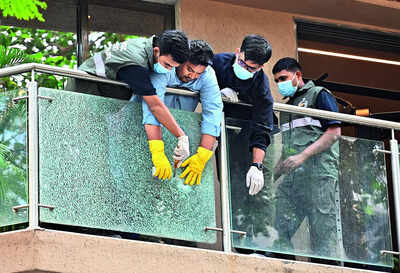 Shots fired at Rohit Shetty home in Mumbai, 4 held | India News