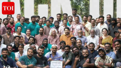 ‘Padayaatra’ wraps 40-day shoot: Mammootty and Adoor Gopalakrishnan reunite after 33 years | Malayalam Movie News