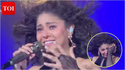 Sunidhi Chauhan breaks down on stage during Lucknow concert, apologizes to crowd; Here’s why? | Hindi Movie News