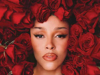 Doja Cat explains why she aims to look ‘purposefully ugly’ for the paparazzi: ‘I turn it into a game’ | English Movie News