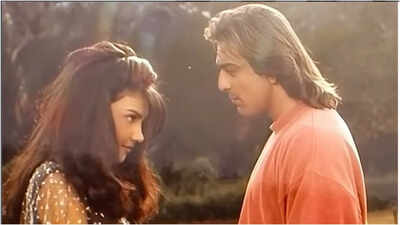 ‘Real hero’: Somy Ali remembers Sanjay Dutt’s equal respect for spot boys and crew | Hindi Movie News