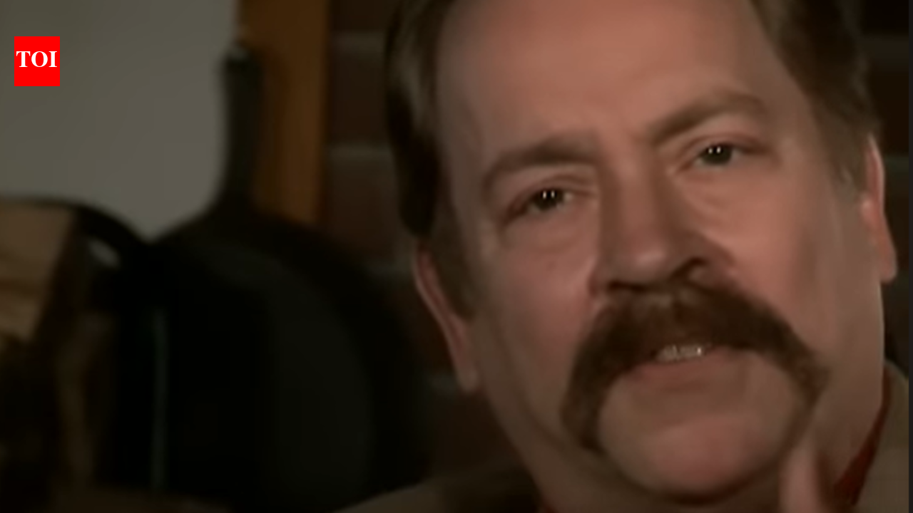 Man had ten nights of chilling visions showing the deadly crash of Flight 191 that killed 273 |