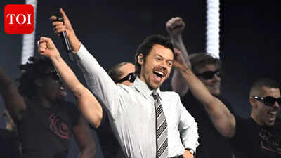 Harry Styles opens BRIT Awards 2026 with first-ever live performance of ‘Aperture’ – WATCH | English Movie News