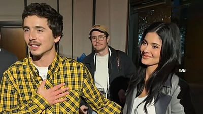 Kylie Jenner: Kylie Jenner and Timothée Chalamet step out for a rare public date night at a Los Angeles theatre event | English Movie News
