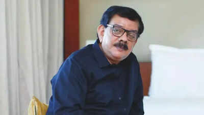 Priyadarshan criticises large entourages on a film set: ‘I will see 30 people who are doing nothing on a set and still getting money’ |