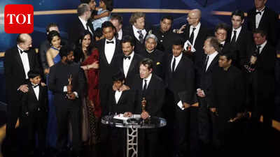 ‘Slumdog Millionaire’ at the 2009 Oscars: The most memorable moments from its historic Academy Awards night |