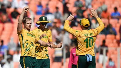 South Africa look to finish unbeaten in Super 8s, face Zimbabwe | Cricket News