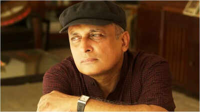 ‘I said hurtful things to my mother’: Piyush Mishra talks about his struggle with alcoholism | Hindi Movie News