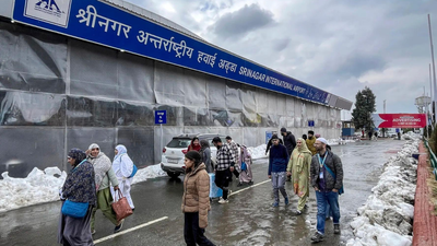 Two US nationals detained at Srinagar airport after satellite phone found in luggage | India News