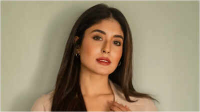 ‘I was really young’: Kritika Kamra reveals she escaped the casting couch | Hindi Movie News