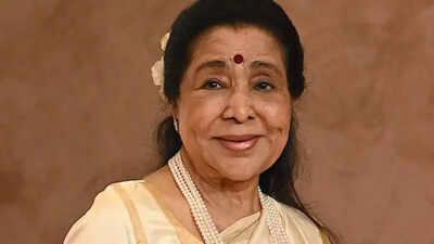 Asha Bhosle’s “Aaja Aaja Main Hoon Pyar Tera” story: When the Veteran singer recalled the funny car practice moment | Hindi Movie News