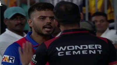 IPL drama! Nitish Rana confronts umpire as Tristan Stubbs denied glove change – Watch | Cricket News