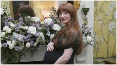 Nicola Roberts: ‘Lucky Day’ singer Nicola Roberts shares emotional 22-week surgery update to ‘help keep baby in’: ‘I’ll really miss my bump’ |
