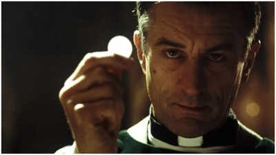 ‘I never quite got that noise’: Barry Levinson defends Robert De Niro’s controversial role in ‘Sleepers’ |