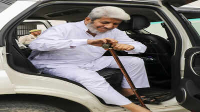 NIA court extends separatist Shabir Shah’s custody in 1996 mob violence case till May 6 | India News