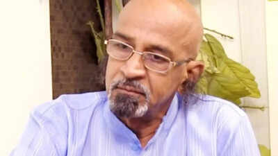 Telugu filmmaker Tripuraneni Chittibabu passes away at 71 due to cardiac arrest; Tollywood mourns the loss of ‘Raitu Bharatham’ star | Telugu Movie News