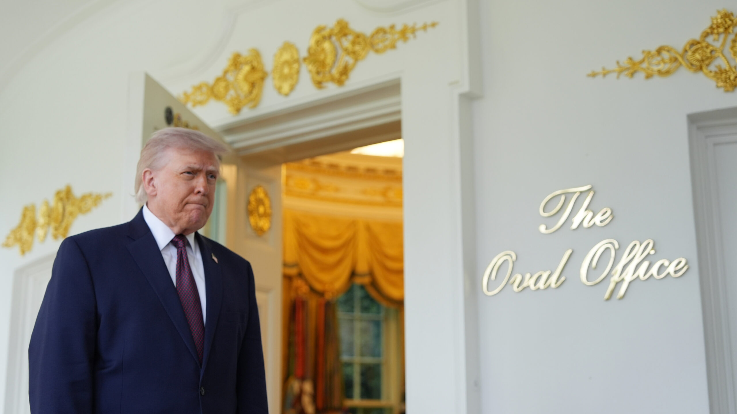 The AI threat undercutting the White House's FISA push