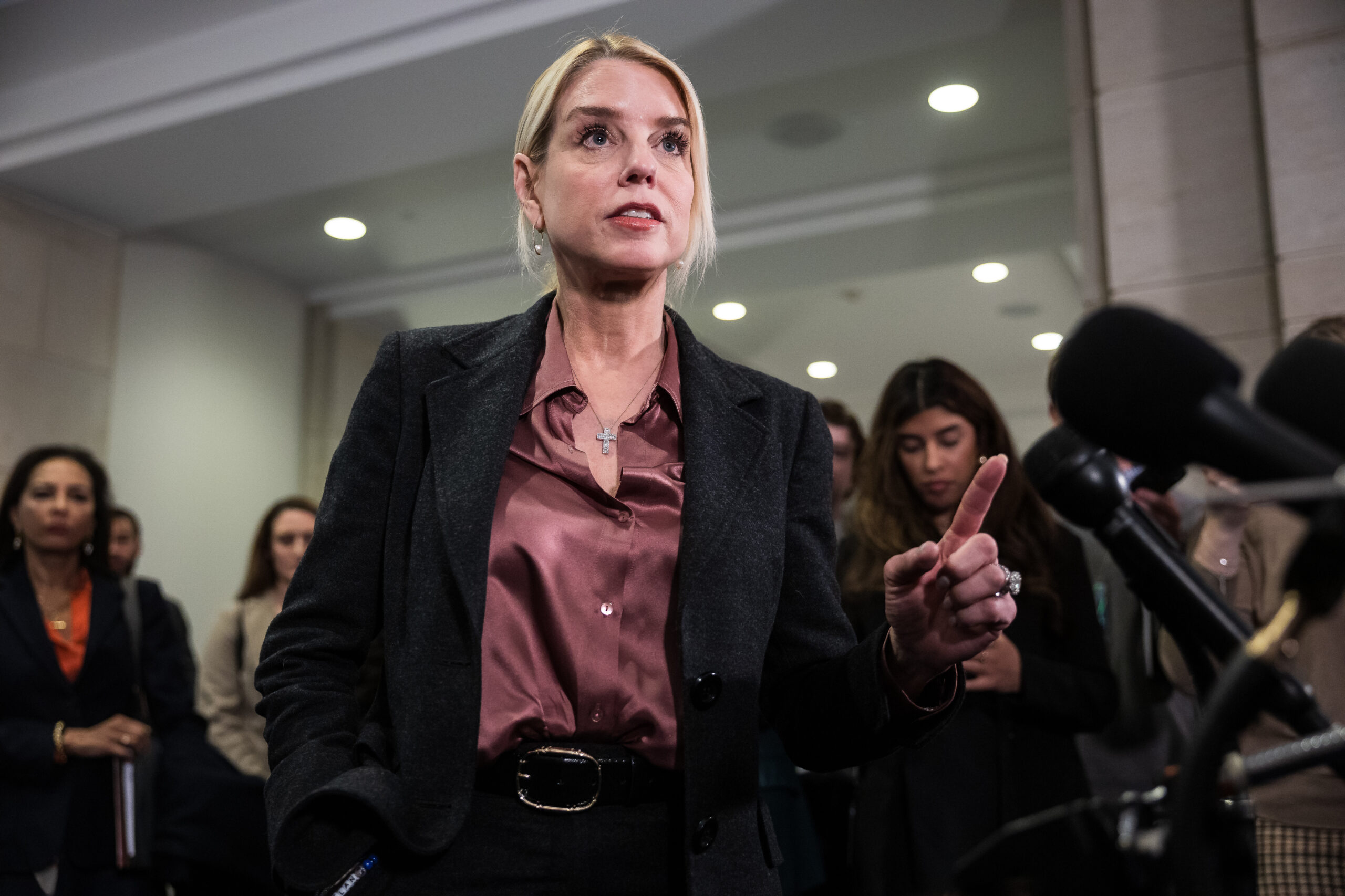 Ousted AG Bondi could still be on the hook to testify in Epstein case