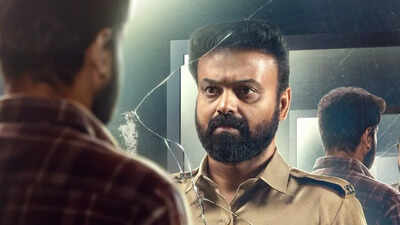 ‘Unmadham’ FIRST look poster: Lijomol Jose and Kunchacko Boban team up for intense drama, set for August 7 release | Malayalam Movie News