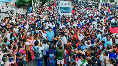 Tamil Nadu Election: Tamil Nadu polls: Paid holiday announced for voters living in Kerala on polling day | India News