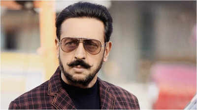 Gulshan Grover: Gulshan Grover REVEALS Shah Rukh Khan called him this era’s ‘Pran Sahab; Says, ‘A hero shines when the villain is strong’ | Hindi Movie News