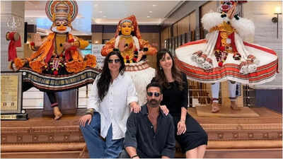 Akshay Kumar wraps Kerala schedule of Anees Bazmee film, shares pic with Vidya Balan and Raashii Khanna |