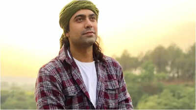 ‘Dhurandhar’ singer Jubin Nautiyal brings home a pre-owned luxury BMW i7 electric sedan worth over Rs. 1.30 crore | Hindi Movie News