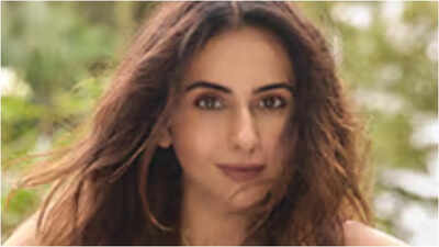Rakul Preet Singh on forgiving ‘one-time cheating’; Ayushmann Khurrana and Sara Ali Khan back her