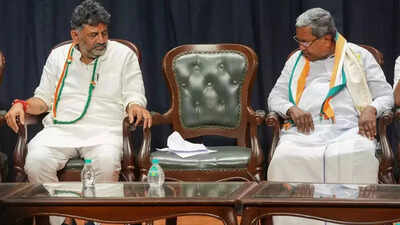 Karnataka CM tussle: Congress MLA says Siddaramaiah to quit tomorrow; DKS camp celebrates | India News