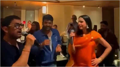 Kapil Sharma: Aamir Khan croons ‘Aati Kya Khandala’ as he joins Kapil Sharma for impromptu singing night at ‘Daadi Ki Shaadi’ screening – Video | Hindi Movie News