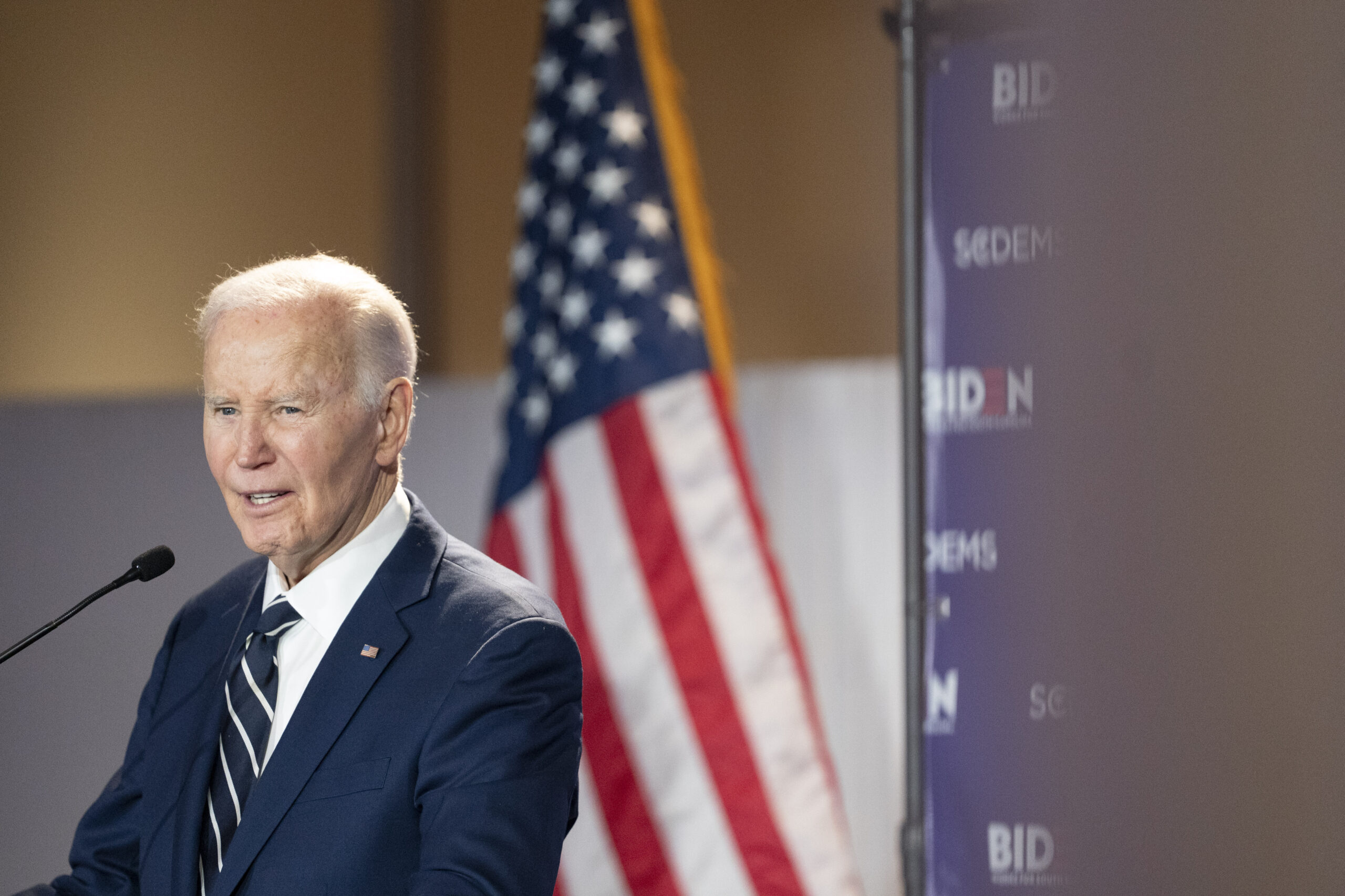 The Bidens keep pushing 2024 into the spotlight, to Democrats’ dismay