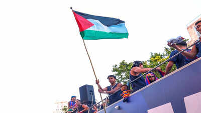 ‘I don’t normally like this’: Barcelona coach reacts to Lamine Yamal waving Palestine flag | Football News