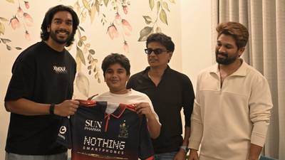 Allu Arjun’s Son Ayaan Receives Special Signed Jersey from Cricketer Venkatesh Iyer: A Moment of Joy |