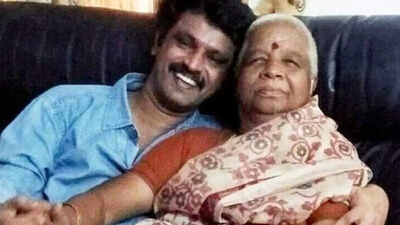 Kamala Pandiyan Death News: National Award winning Tamil director Cheran’s mother Kamala Pandiyan passes away at 84; final rites to be held in Madurai | Tamil Movie News