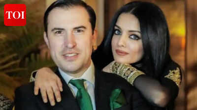 Celina Jaitly Divorce: Celina Jaitly served legal notices by estranged husband Peter Haag and father-in-law over defamatory statements amid divorce battle | Hindi Movie News