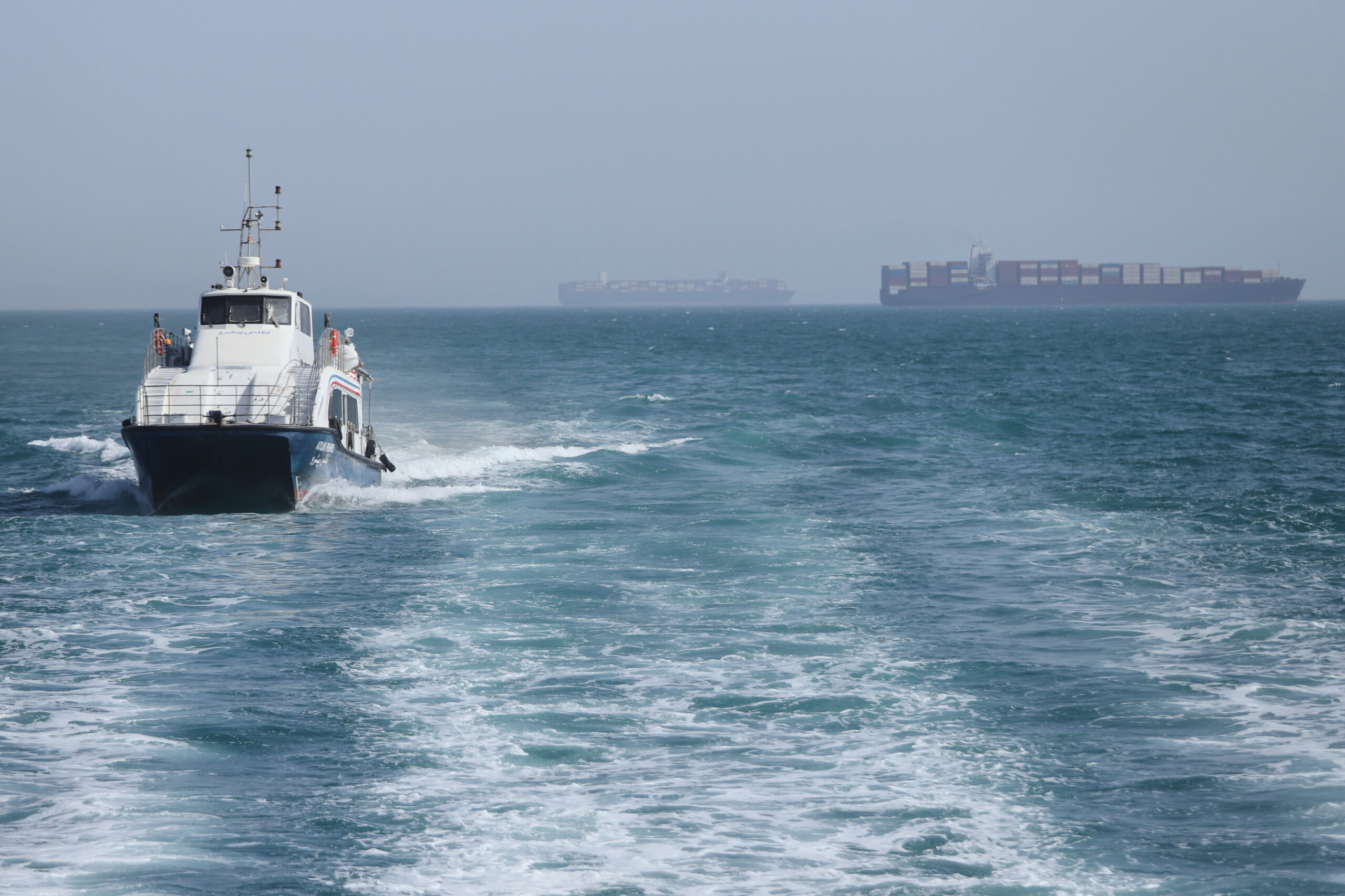 US and Iranian boat attacks threaten ceasefire