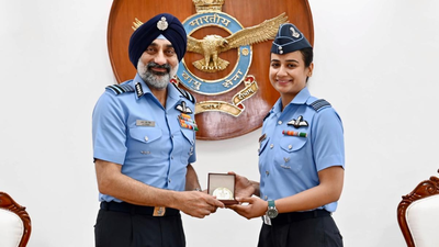 Sqn Ldr Saanya makes history, becomes IAF’s first woman Cat-A qualified flying instructor