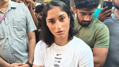 ‘They want me to take sanyaas, but I won’t give up’: Vinesh Phogat | More sports News