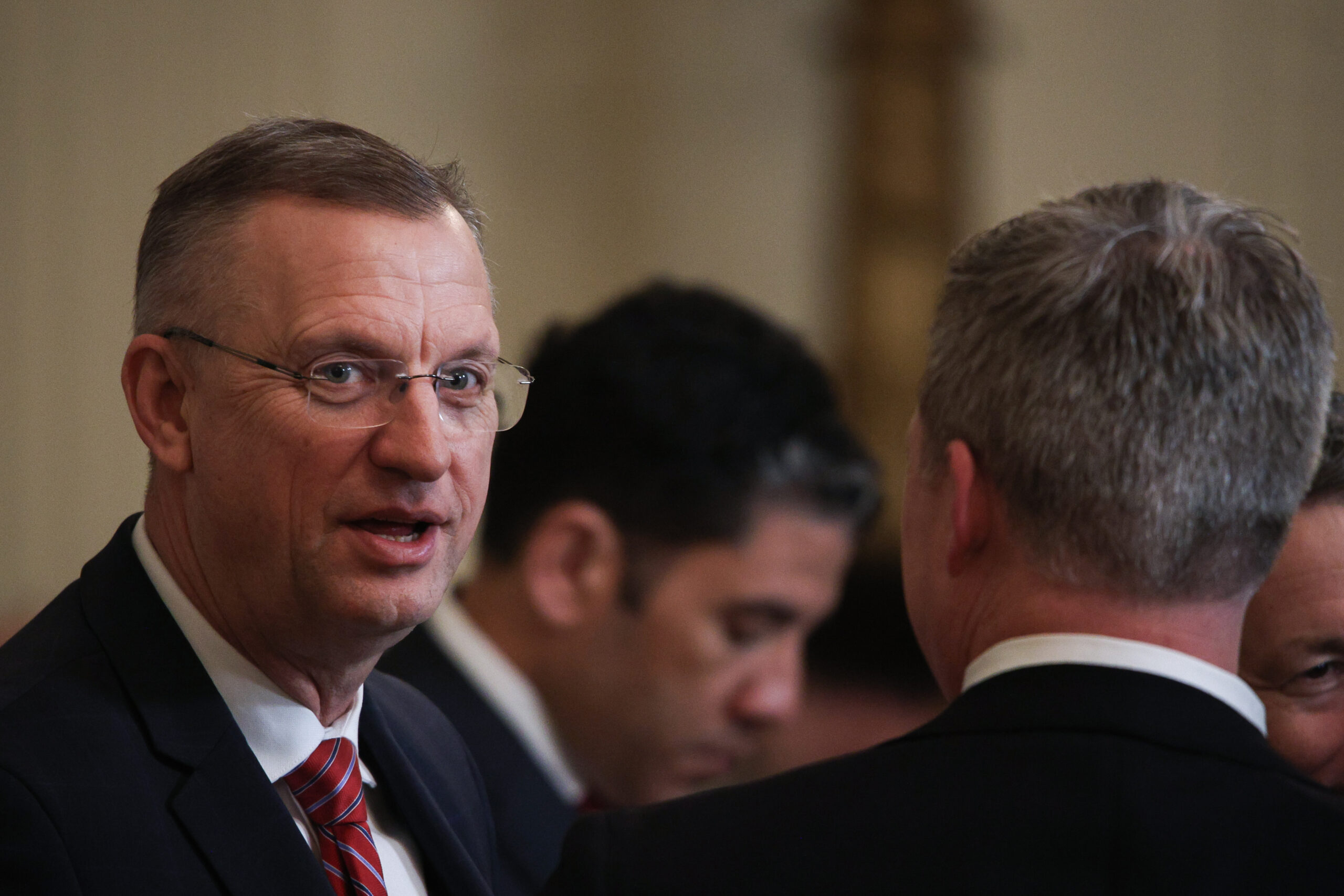 VA secretary to testify after House threatens to penalize him
