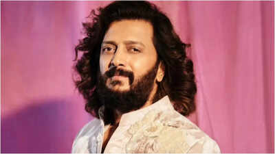 Riteish Deshmukh APOLOGISES for dancing in Shivaji Maharaj T-shirt at ‘Raja Shivaji’ success party, denies ALCOHOL claims |