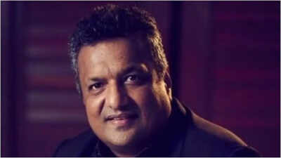 Sanjay Gupta: As Janhvi Kapoor gets trolled, Sanjay Gupta says social media is ‘literally destroying’ actors’ careers | Hindi Movie News
