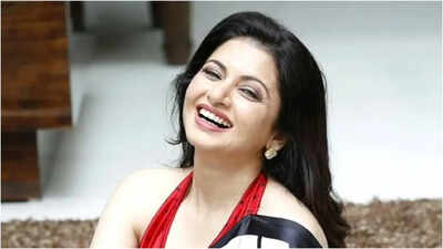 ‘I was scolded by Yash Chopra’: Bhagyashree opens up about the iconic offers she turned down | Hindi Movie News