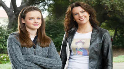 ‘Gilmore Girls’ to leave popular OTT platform after 12 years: Fans react, ‘How do you drop it mid-summer?’ |