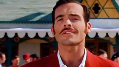 Paul Blackthorne: ‘Lagaan’ actor Paul Blackthorne recalls suffering heat stroke on set as film clocks 25 years: ‘Andrew Russell deserved to be cooked’ | English Movie News