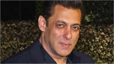Salman Khan not making a cameo in ‘Welcome To The Jungle’, rumours put to rest – Reports | Hindi Movie News