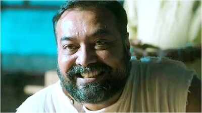 ‘If it doesn’t have the chapter on AK threatening to smash my head on the wall…’: Karan Johar’s colleague Somen Mishra recalls fight with Anurag Kashyap as ‘Bandar’ director announces new book | Hindi Movie News