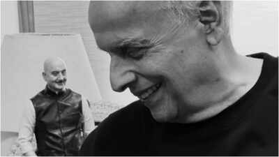 Anupam Kher: ‘Bhatt Saab gave me ‘Saaransh’: Anupam Kher calls himself a ‘richer man’ because of ‘destiny shaper’ Mahesh Bhatt in emotional post | Hindi Movie News