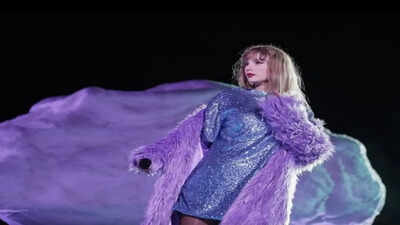 Taylor Swift: Quote of the day from Taylor Swift: ‘Fearless is not the absence of fear… Fearless is living in spite of those things that scare you to death’ |